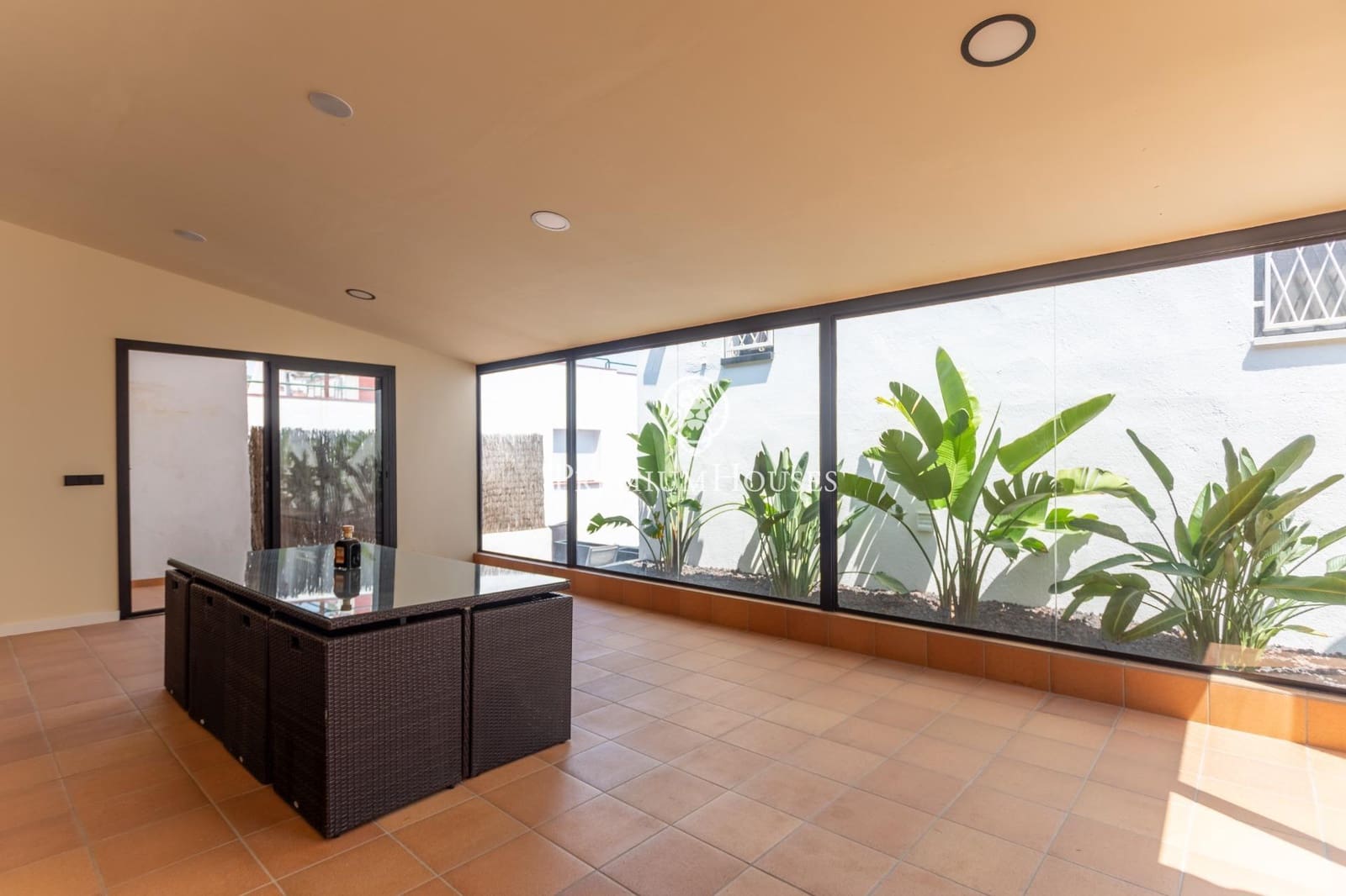 4 chambre Villa/Maison à vendre à Cabrils avec piscine garage - 830 000 € (Ref: 9994237)