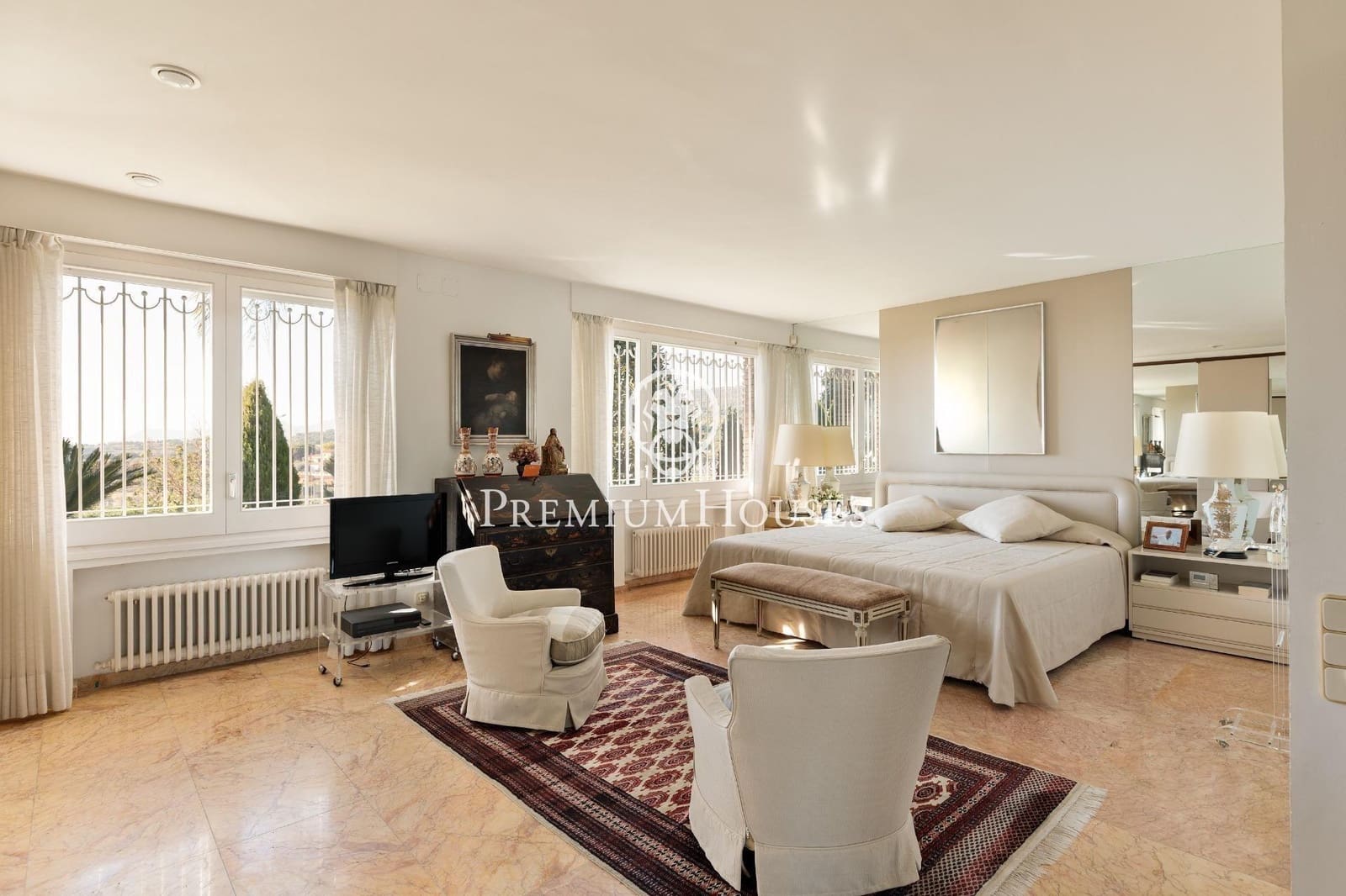 6 bedroom Villa for sale in Sant Andreu de Llavaneres with pool garage - € 4,500,000 (Ref: 9999630)