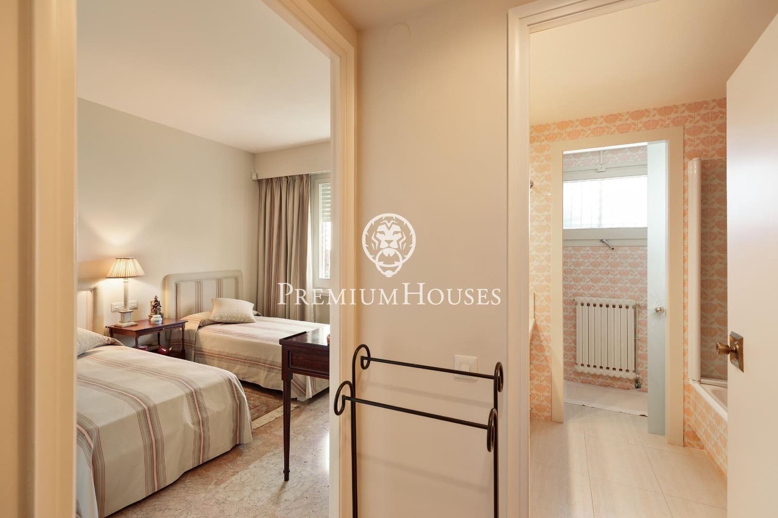 6 bedroom Villa for sale in Sant Andreu de Llavaneres with pool garage - € 4,500,000 (Ref: 9999630)