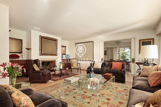 6 soverom Villa til salgs i Sant Andreu de Llavaneres med svømmebasseng garasje - € 4 500 000 (Ref: 9999630)