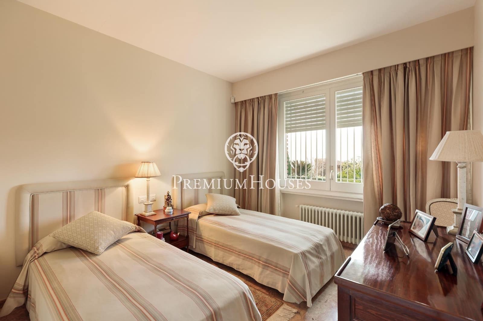 6 bedroom Villa for sale in Sant Andreu de Llavaneres with pool garage - € 4,500,000 (Ref: 9999630)