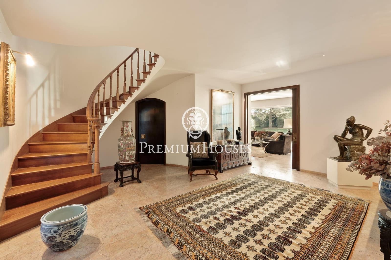 6 bedroom Villa for sale in Sant Andreu de Llavaneres with pool garage - € 4,500,000 (Ref: 9999630)