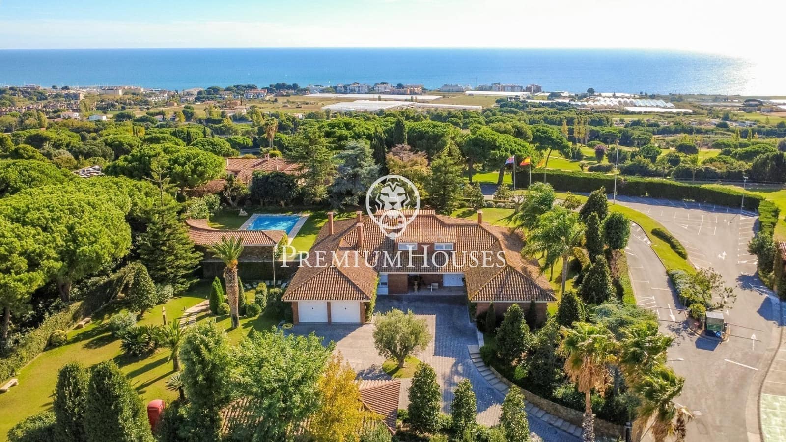 6 bedroom Villa for sale in Sant Andreu de Llavaneres with pool garage - € 4,500,000 (Ref: 9999630)