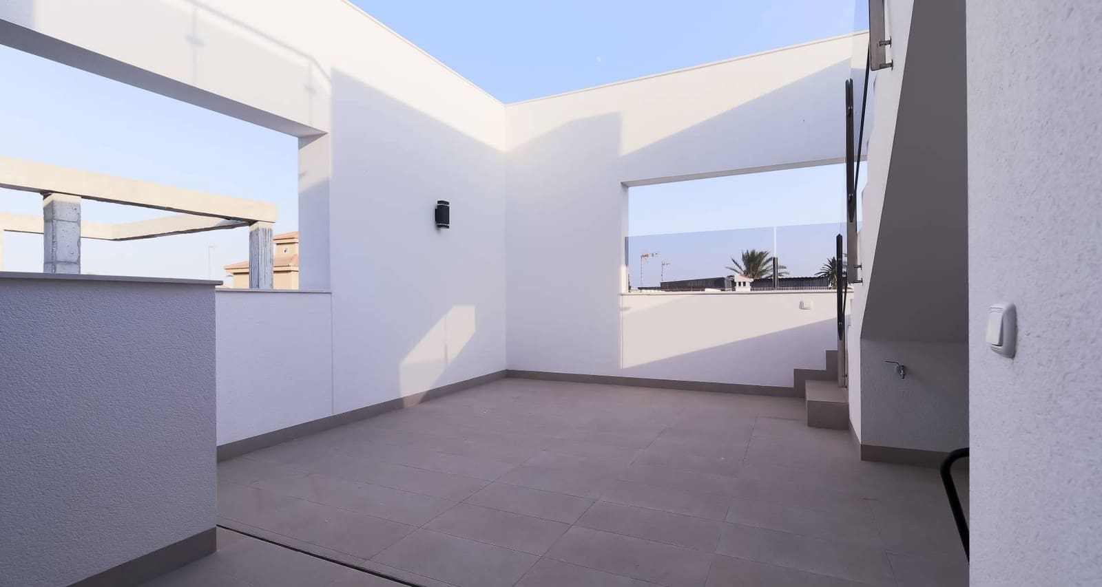 1 bedroom Villa for sale in Torrevieja with pool garage - € 590,000 (Ref: 7822516)