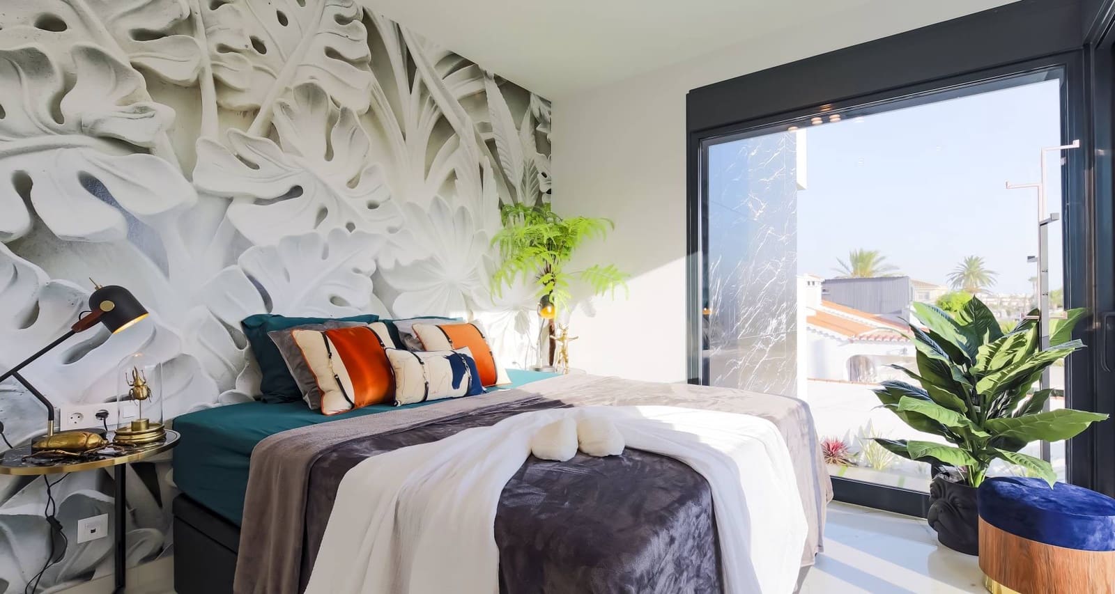 1 bedroom Villa for sale in Torrevieja with pool garage - € 590,000 (Ref: 7822516)