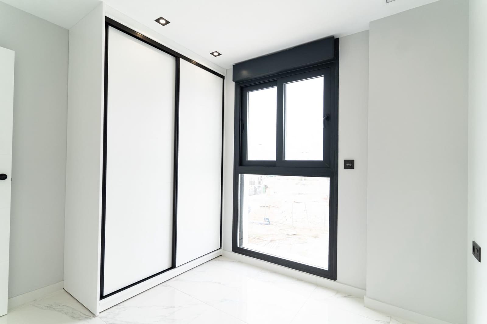 4 soveværelse Villa til salg i Orihuela Costa med swimmingpool garage - € 699.900 (Ref: 9246690)