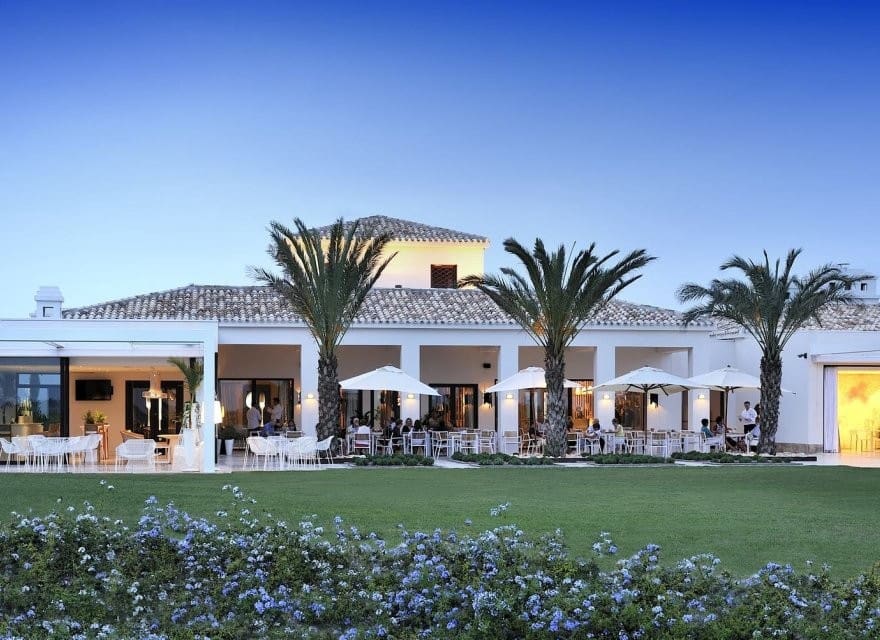 2 bedroom Apartment for sale in Las Colinas Golf with pool garage - € 440,000 (Ref: 9246939)