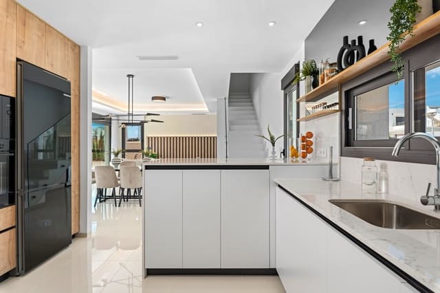 3 makuuhuone Huvila myytävänä paikassa Ciudad Quesada, Rojales - 884 450 € (Ref: 9246947)