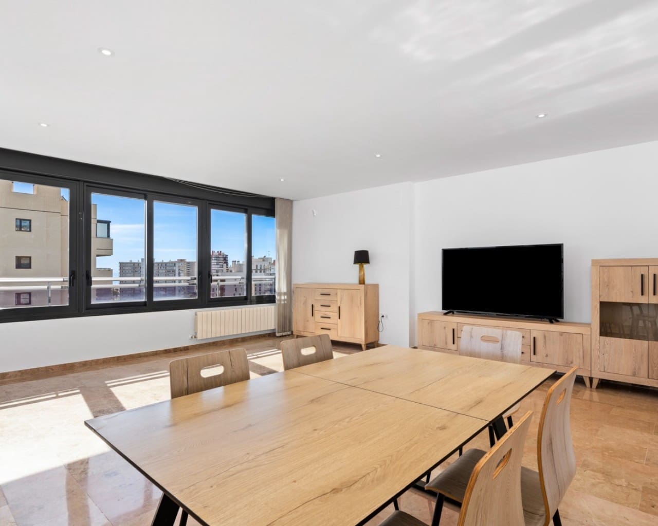 3 soveværelse Lejlighed til salg i Playa de San Juan med swimmingpool garage - € 799.000 (Ref: 9246970)