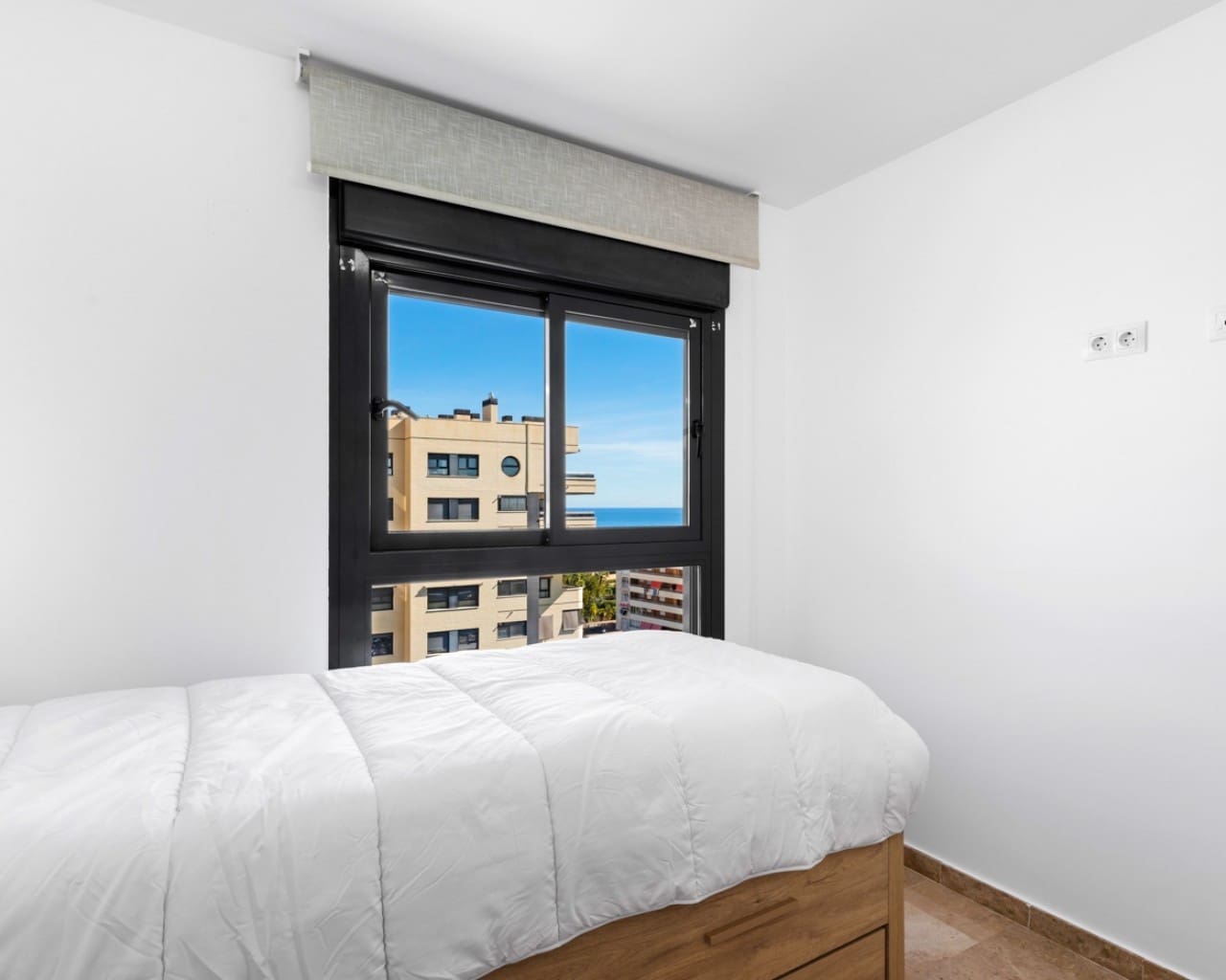 3 soveværelse Lejlighed til salg i Playa de San Juan med swimmingpool garage - € 799.000 (Ref: 9246970)