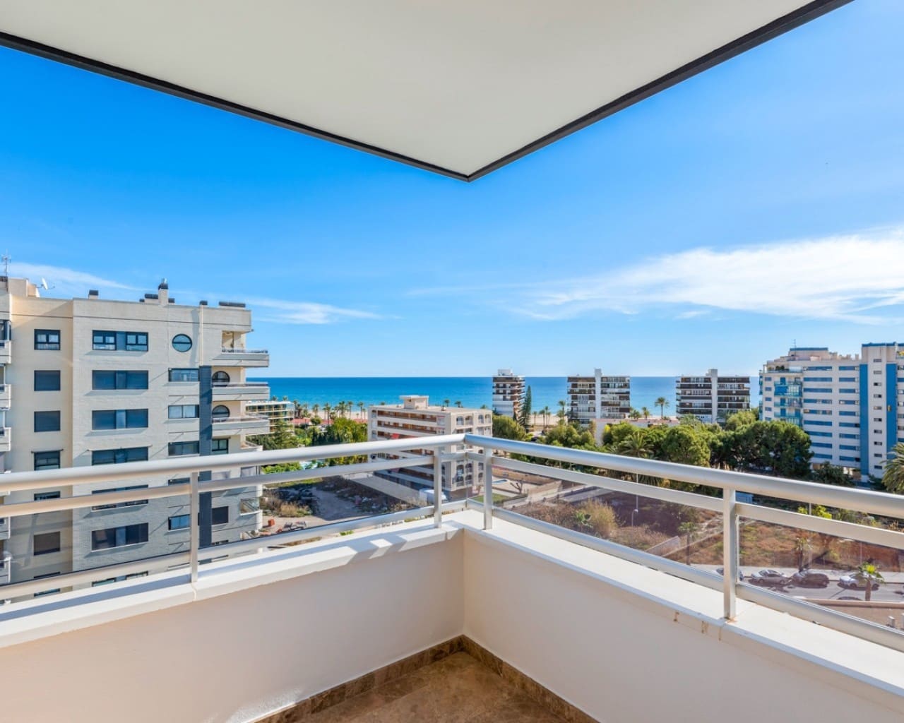 3 soveværelse Lejlighed til salg i Playa de San Juan med swimmingpool garage - € 799.000 (Ref: 9246970)