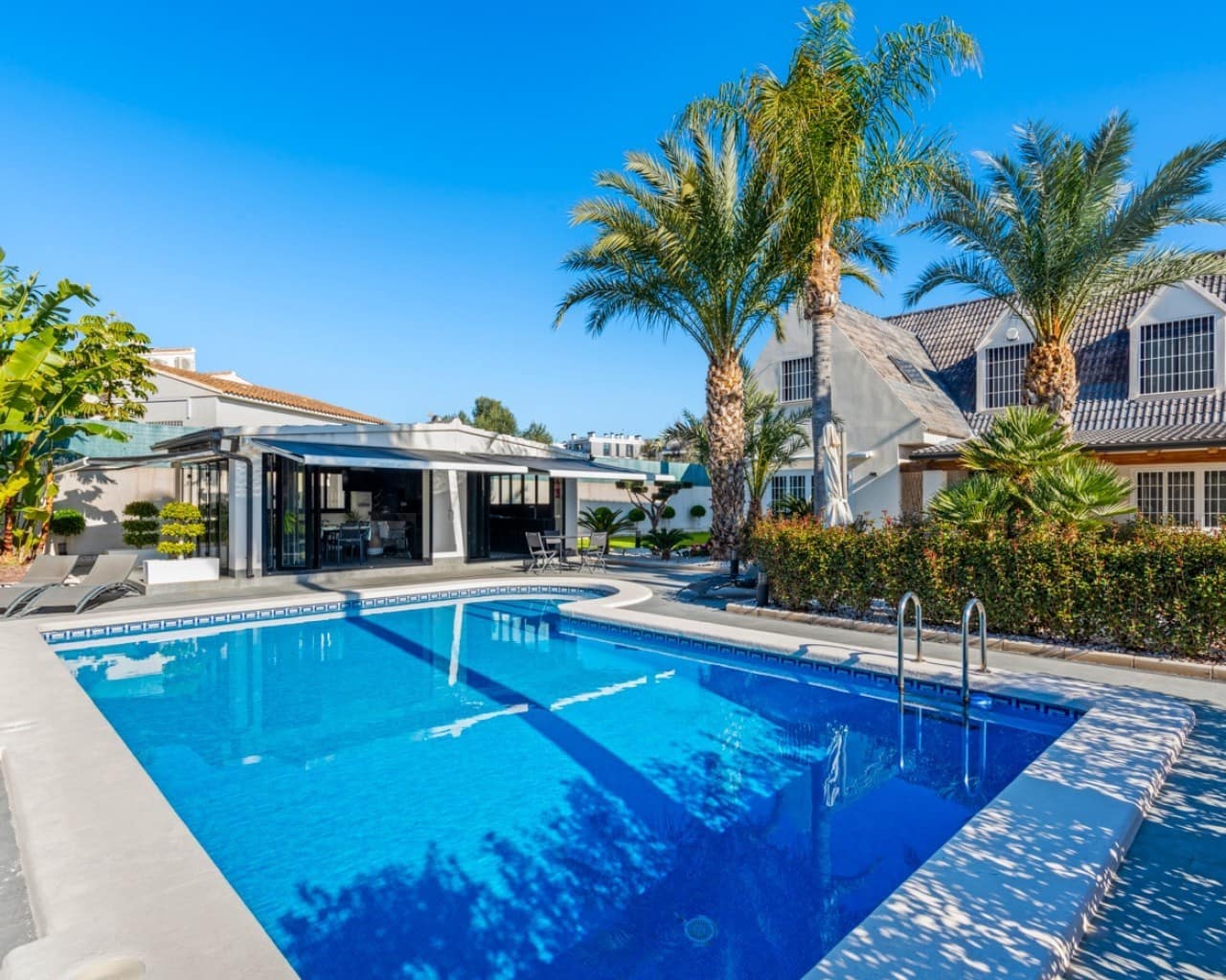 5 camera da letto Villa in vendita in San Juan de Alicante / Sant Joan d'Alacant con piscina garage - 1.499.000 € (Rif: 9246971)