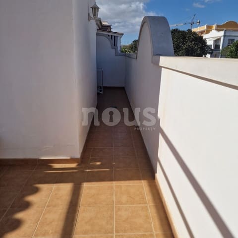 2 soveværelse Lejlighed til salg i Llano del Camello, San Miguel de Abona med swimmingpool - € 459.000 (Ref: 9432466)