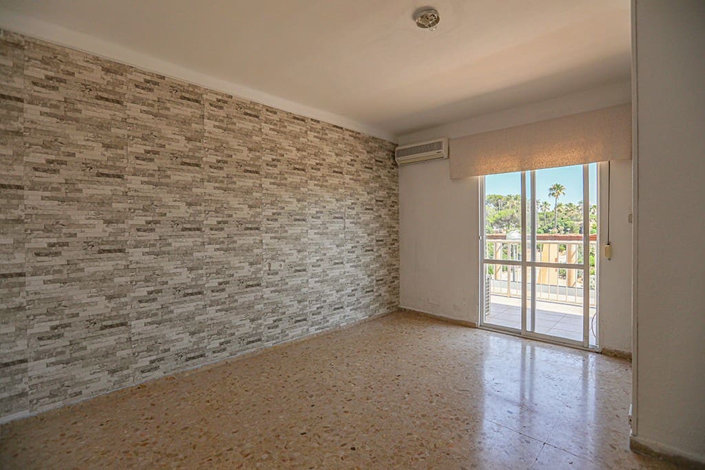 2 bedroom Apartment for sale in Palma de Mallorca - € 425,000 (Ref: 9453577)