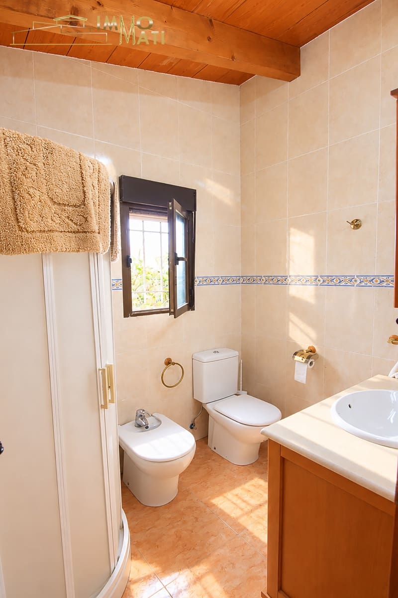 3 quarto Quinta/Casa Rural para venda em Novelda com garagem - 275 000 € (Ref: 10162394)