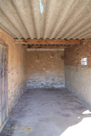 3 Zimmer Finca/Landgut zu verkaufen in La Romana mit Pool Garage - 179.995 € (Ref: 10162396)