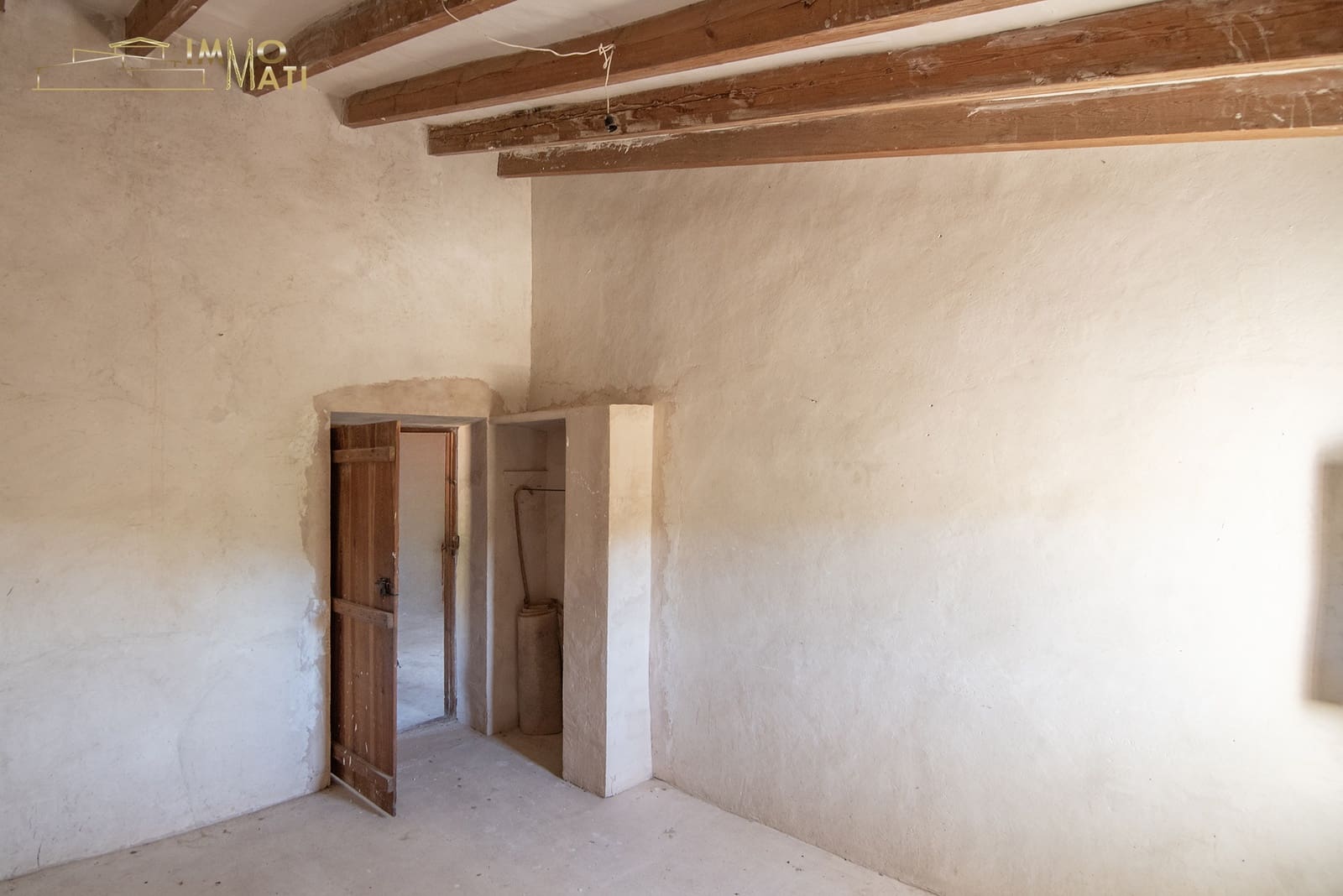 3 bedroom Finca/Country House for sale in La Romana with pool garage - € 179,995 (Ref: 10162396)