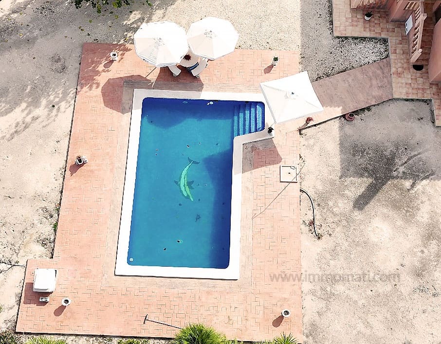 3 soveværelse Finca/Landehus til salg i Novelda med swimmingpool - € 315.000 (Ref: 8568937)