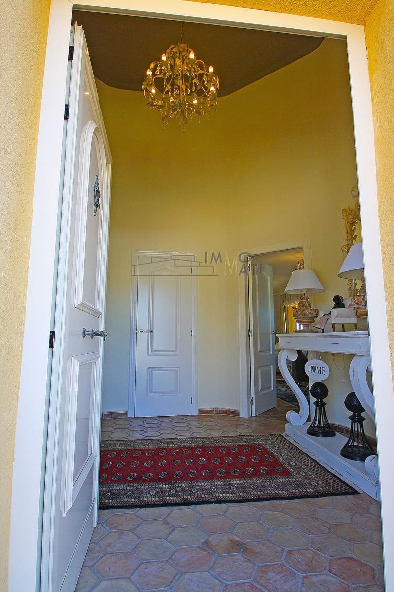 3 Zimmer Villa zu verkaufen in Finestrat mit Pool Garage - 749.000 € (Ref: 8861617)