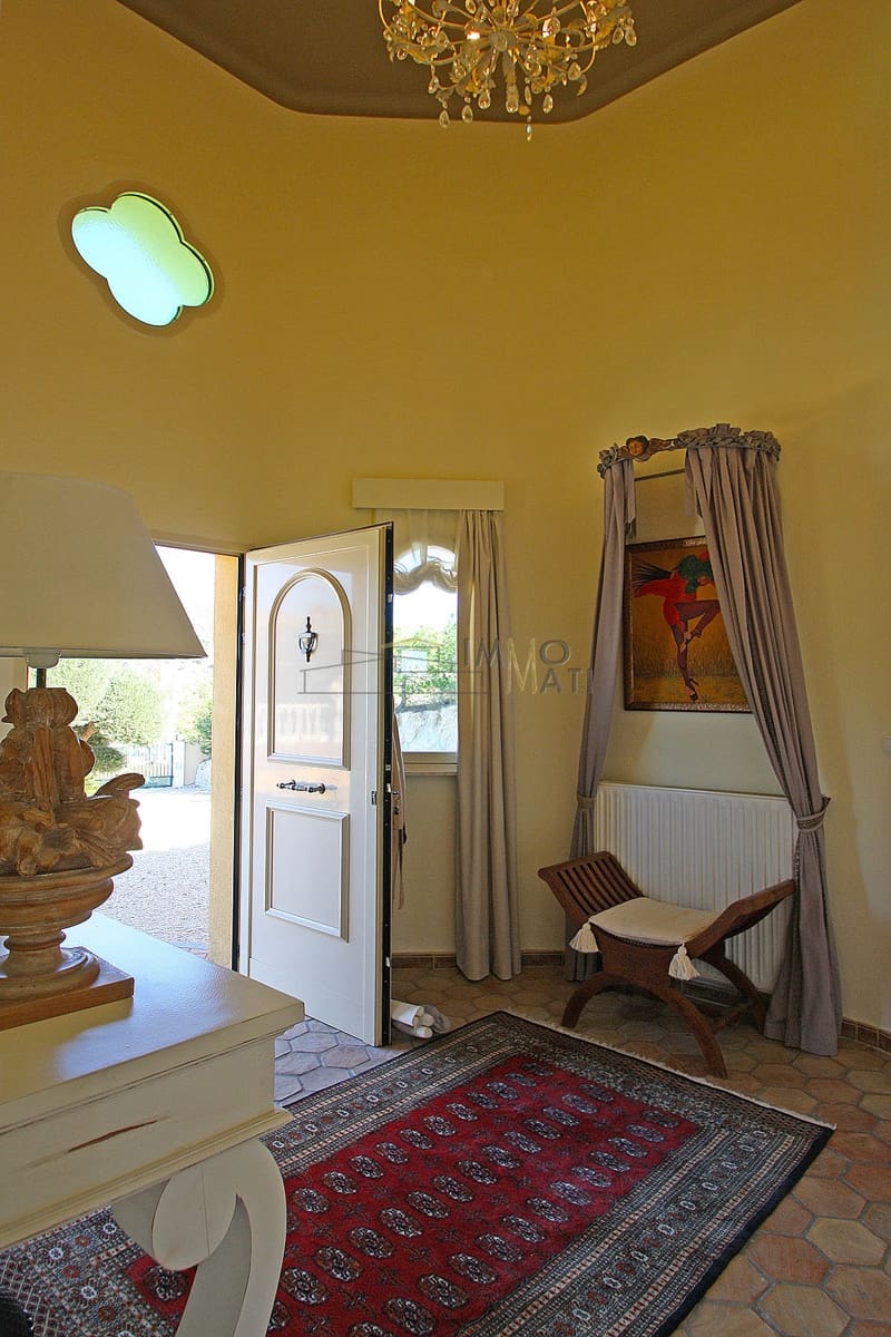 3 Zimmer Villa zu verkaufen in Finestrat mit Pool Garage - 749.000 € (Ref: 8861617)