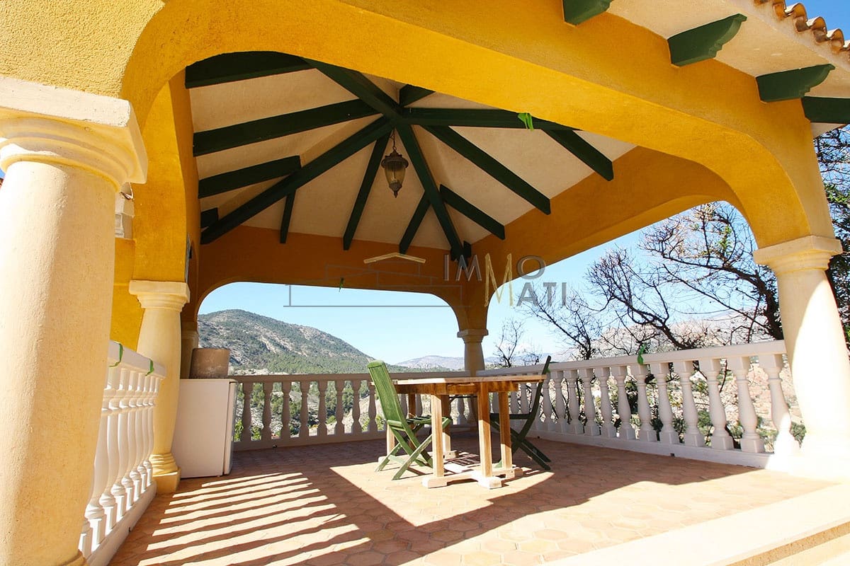 3 Zimmer Villa zu verkaufen in Finestrat mit Pool Garage - 749.000 € (Ref: 8861617)