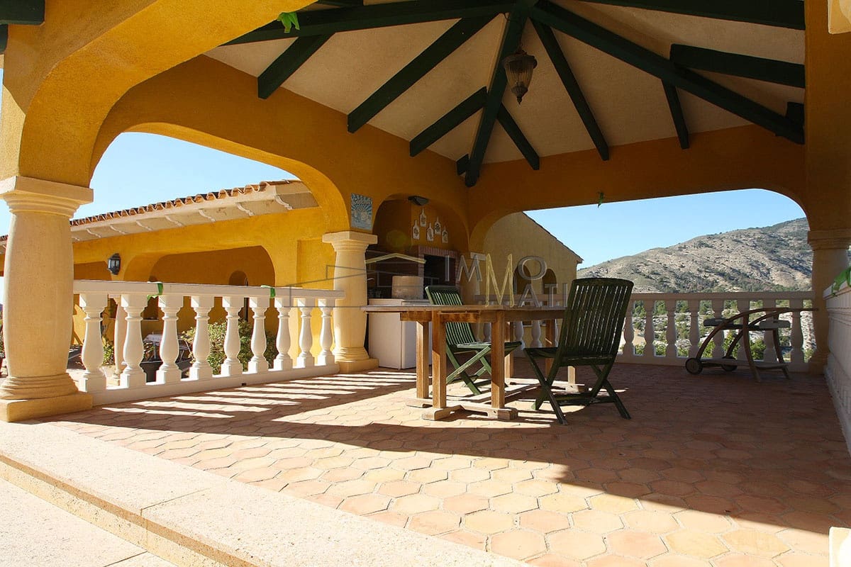 3 Zimmer Villa zu verkaufen in Finestrat mit Pool Garage - 749.000 € (Ref: 8861617)