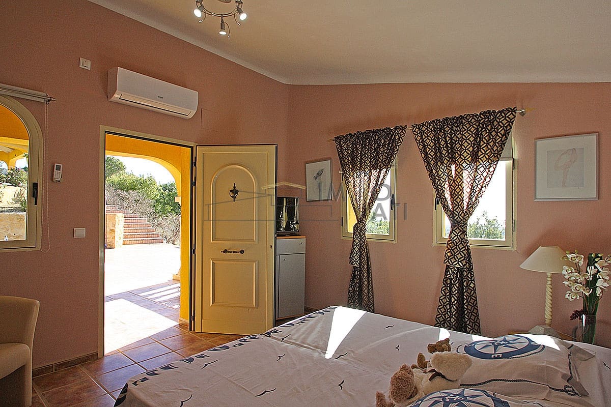 3 Zimmer Villa zu verkaufen in Finestrat mit Pool Garage - 749.000 € (Ref: 8861617)