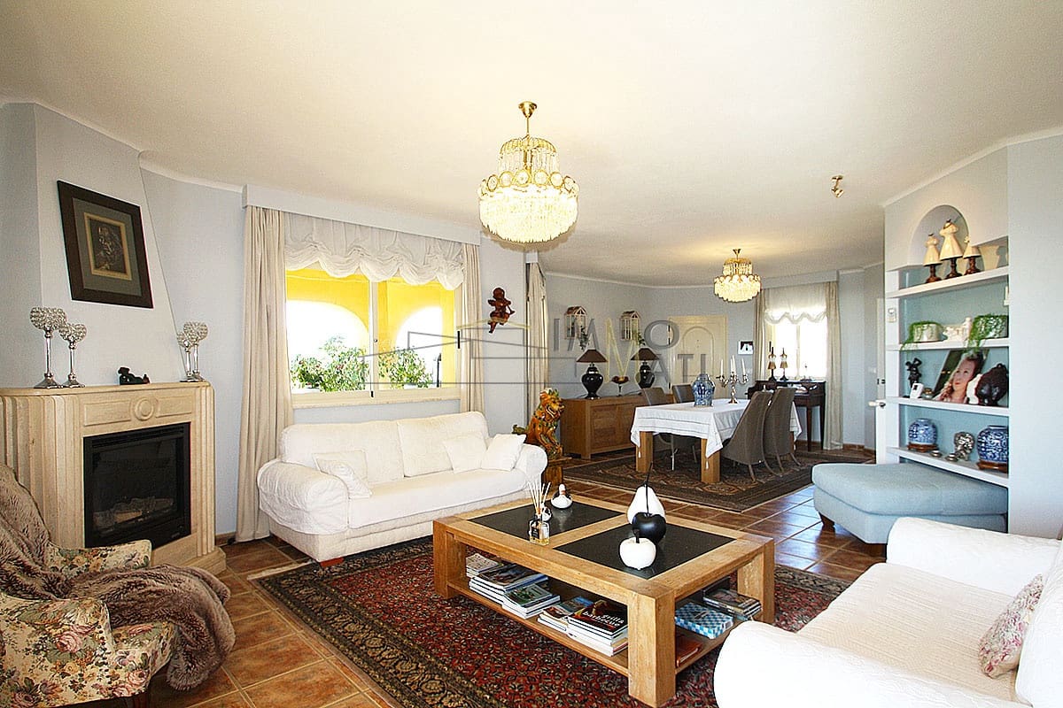 3 Zimmer Villa zu verkaufen in Finestrat mit Pool Garage - 749.000 € (Ref: 8861617)