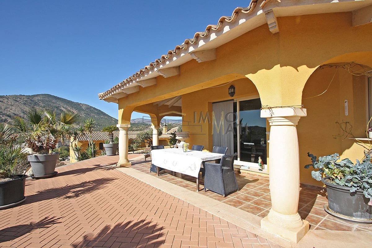 3 Zimmer Villa zu verkaufen in Finestrat mit Pool Garage - 749.000 € (Ref: 8861617)