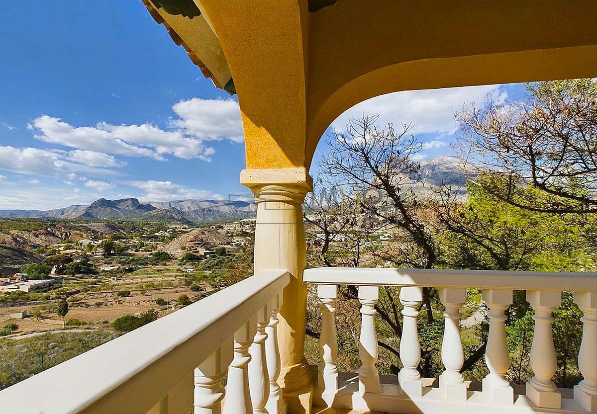 3 Zimmer Villa zu verkaufen in Finestrat mit Pool Garage - 749.000 € (Ref: 8861617)