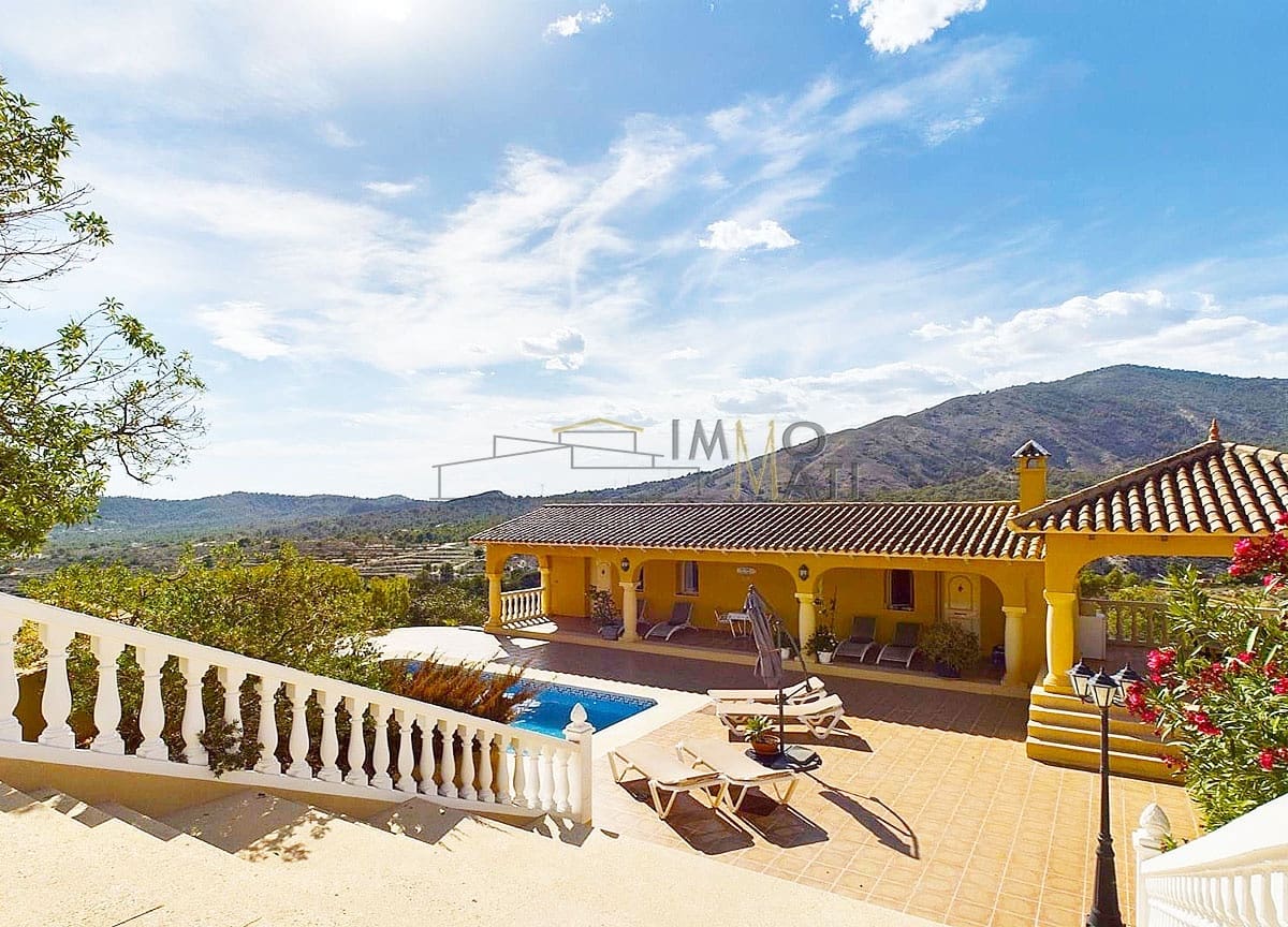 3 Zimmer Villa zu verkaufen in Finestrat mit Pool Garage - 749.000 € (Ref: 8861617)