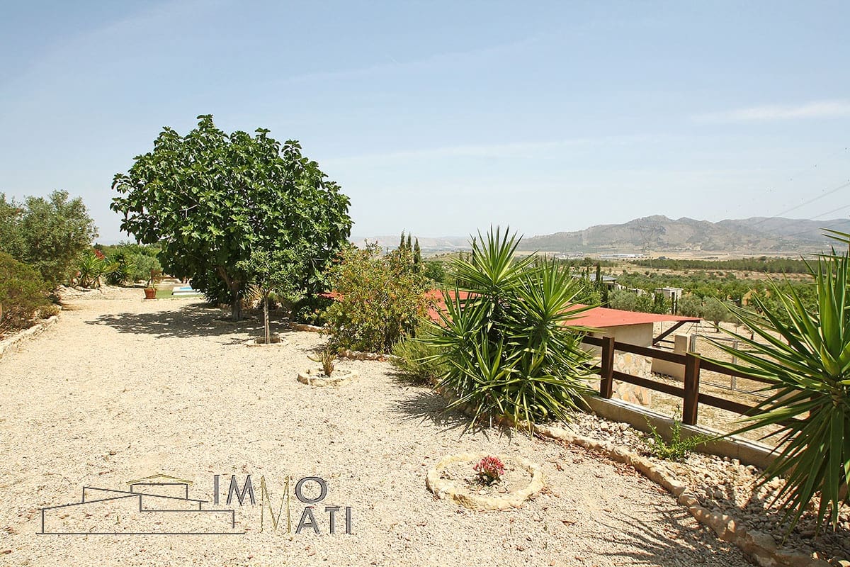 5 chambre Finca/Maison de Campagne à vendre à Sax avec piscine garage - 349 500 € (Ref: 9161641)