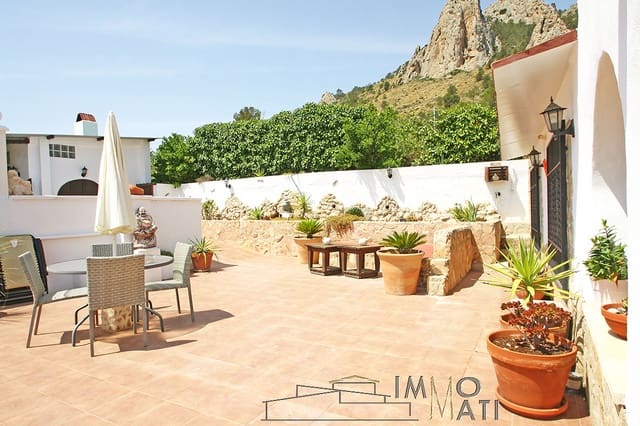 5 slaapkamer Finca/Landhuis te koop in Sax met zwembad garage - € 349.500 (Ref: 9161641)