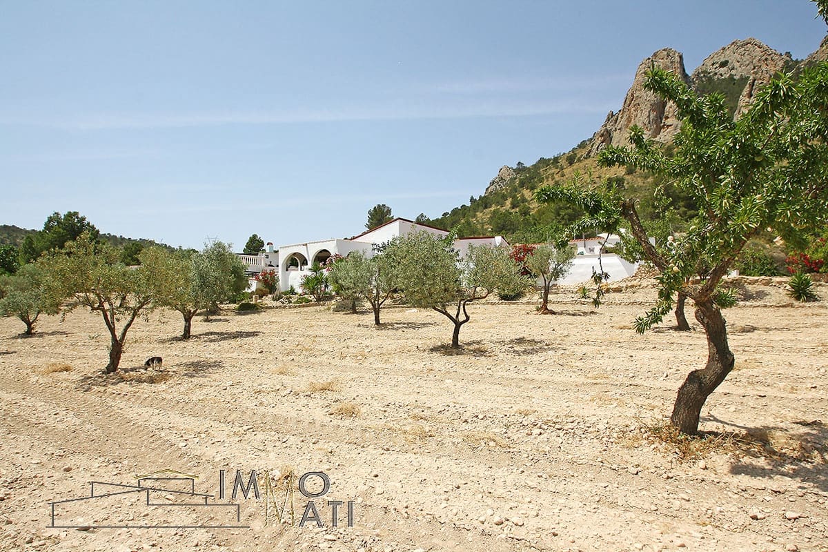 5 chambre Finca/Maison de Campagne à vendre à Sax avec piscine garage - 349 500 € (Ref: 9161641)