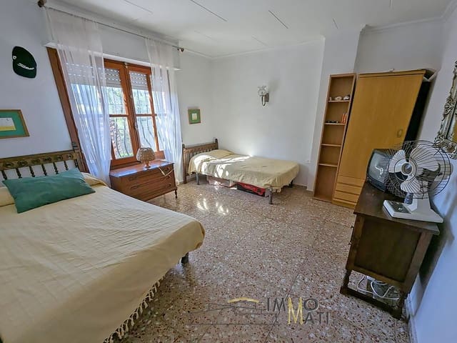 4 soverom Villa til salgs i Sax med svømmebasseng garasje - € 315 000 (Ref: 9251457)