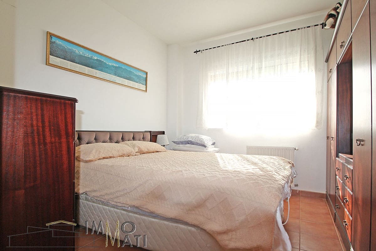 3 makuuhuone Huvila myytävänä paikassa Aspe mukana uima-altaan 
autotalli - 295 000 € (Ref: 9251461)