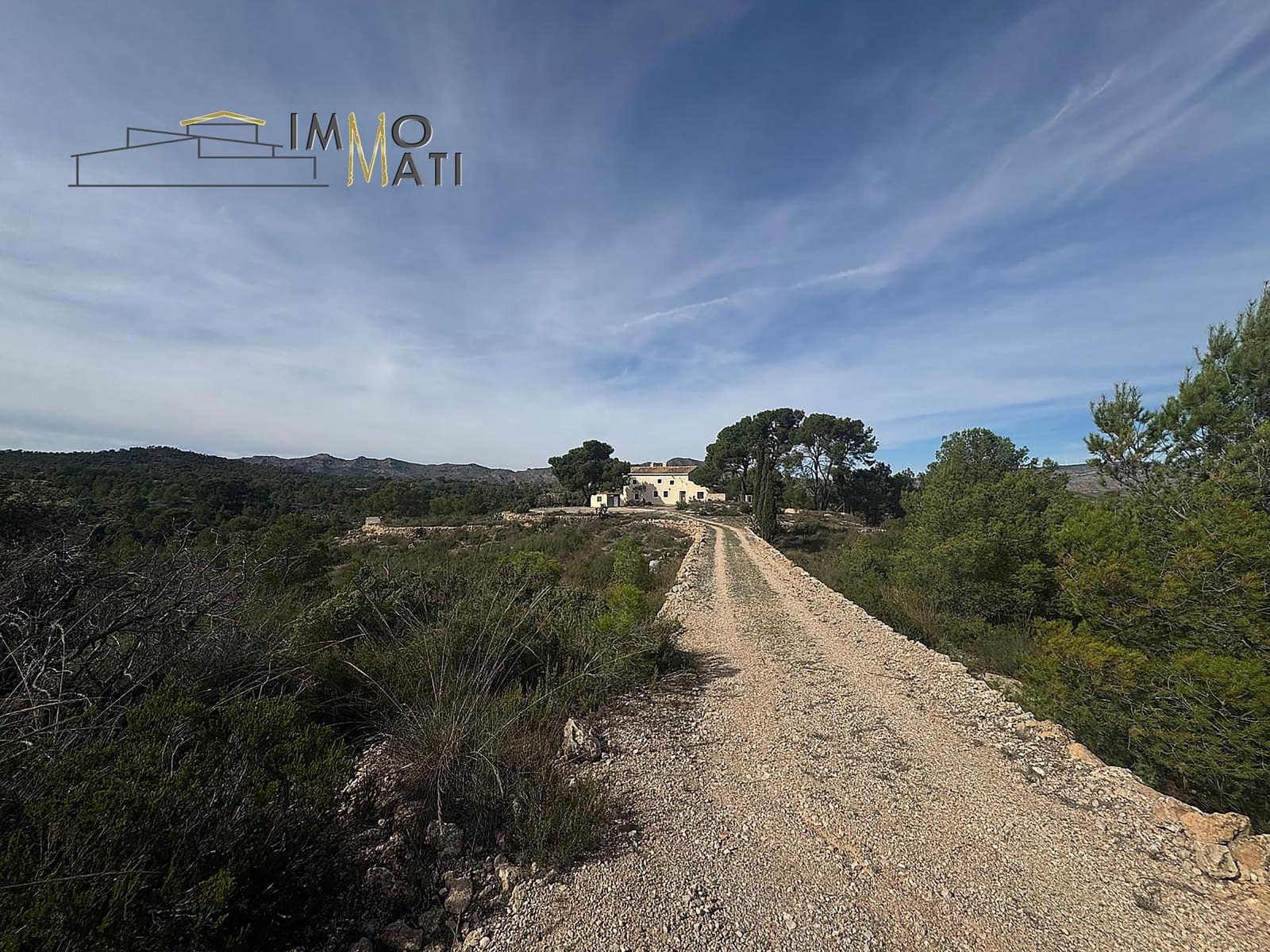 8 chambre Finca/Maison de Campagne à vendre à Yecla avec garage - 395 000 € (Ref: 9394085)