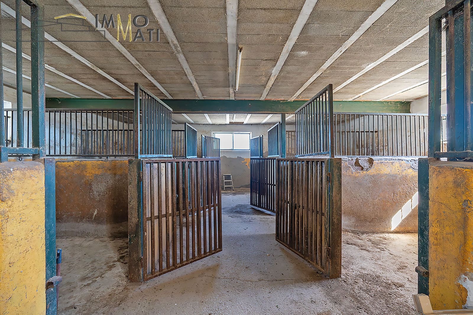 6 soveværelse Finca/Landehus til salg i Monovar / Monover - € 395.000 (Ref: 9394231)