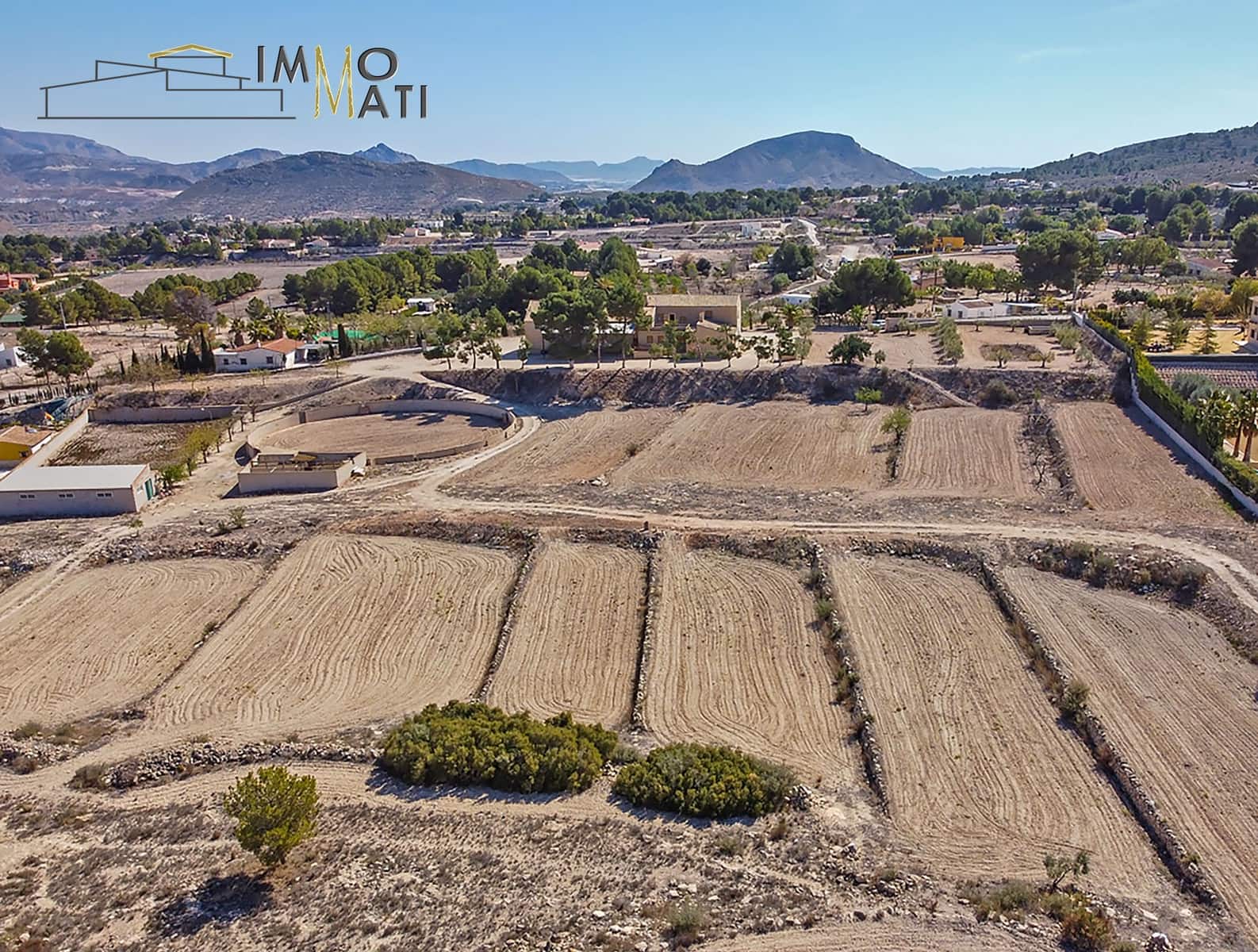 6 soveværelse Finca/Landehus til salg i Monovar / Monover - € 395.000 (Ref: 9394231)