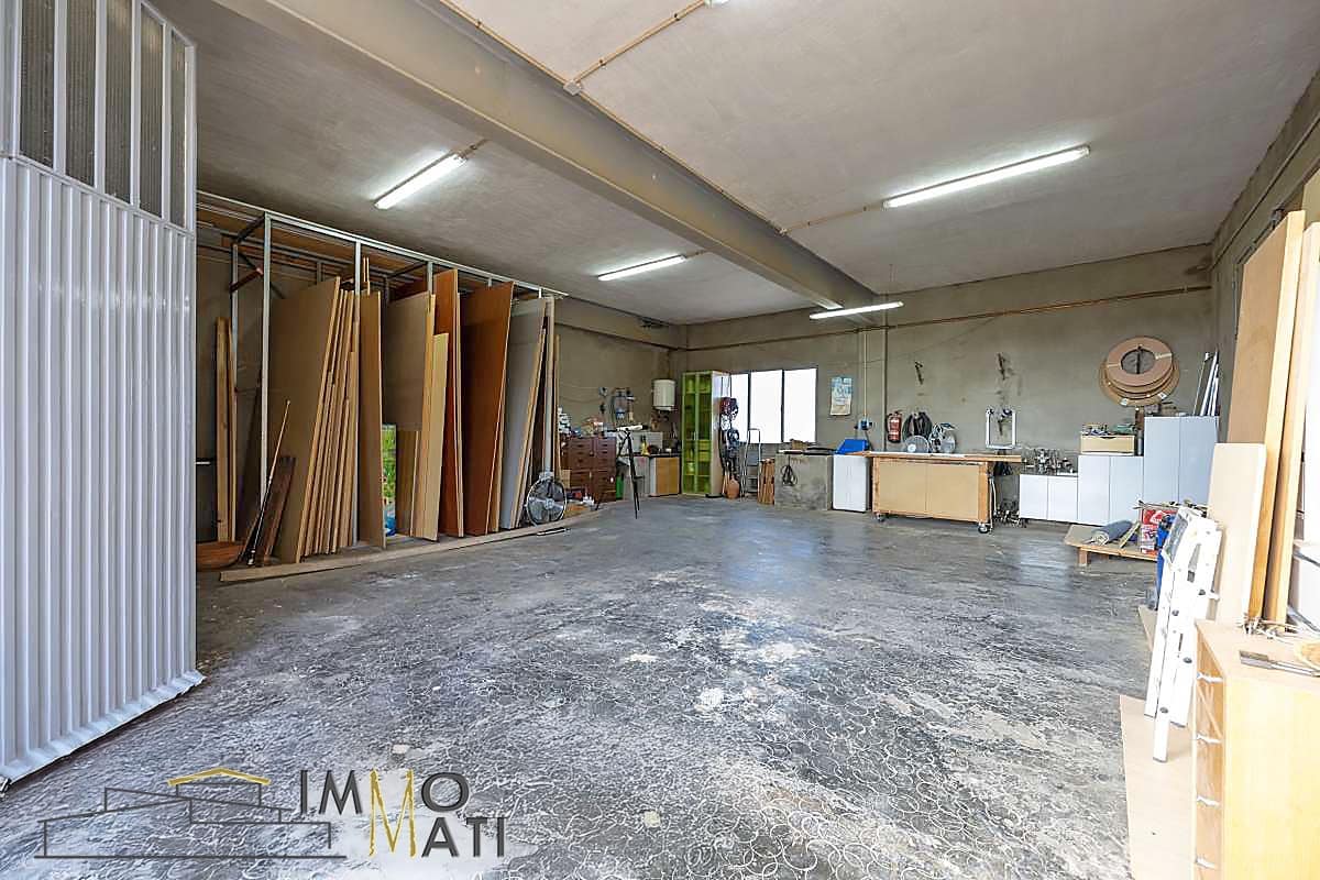 6 bedroom Villa for sale in Agost - € 299,000 (Ref: 9544124)