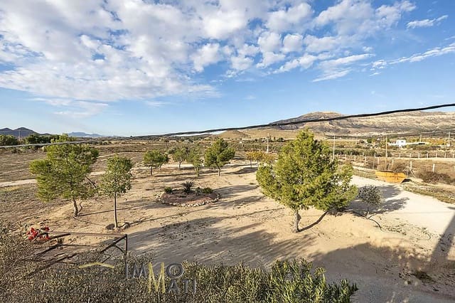 6 sovrum Villa till salu i Agost - 299 000 € (Ref: 9544124)