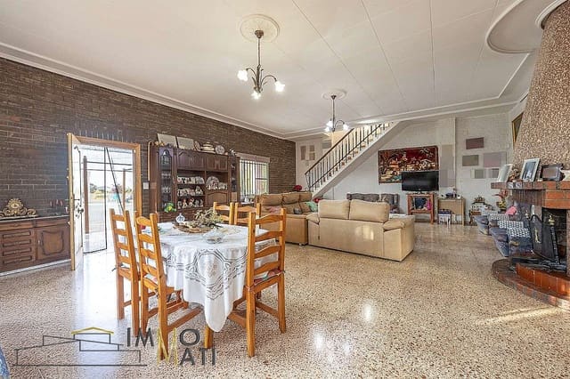 6 sovrum Villa till salu i Agost - 299 000 € (Ref: 9544124)