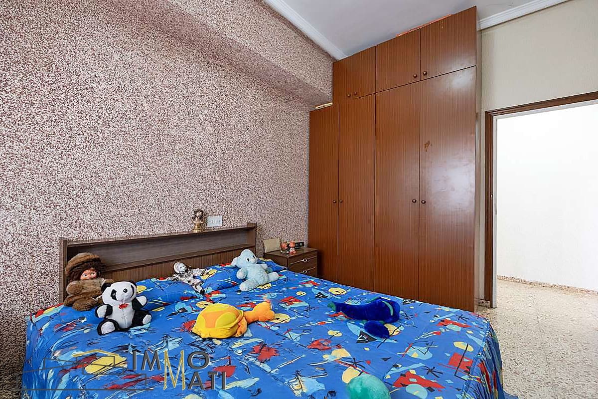 6 bedroom Villa for sale in Agost - € 299,000 (Ref: 9544124)