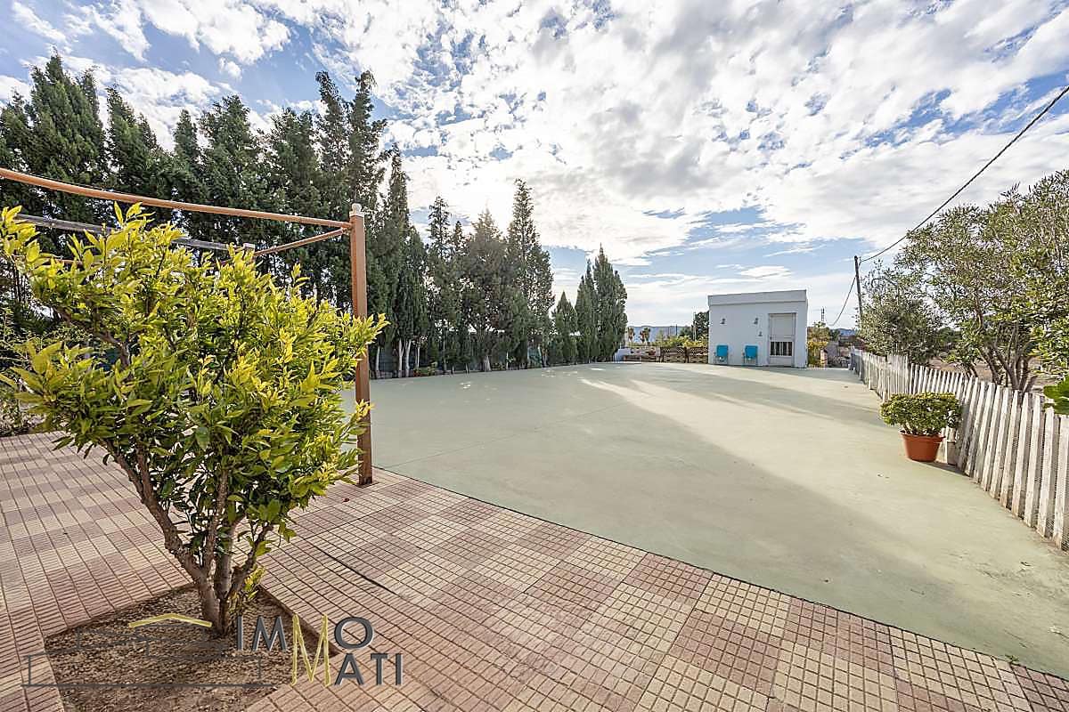 6 bedroom Villa for sale in Agost - € 299,000 (Ref: 9544124)