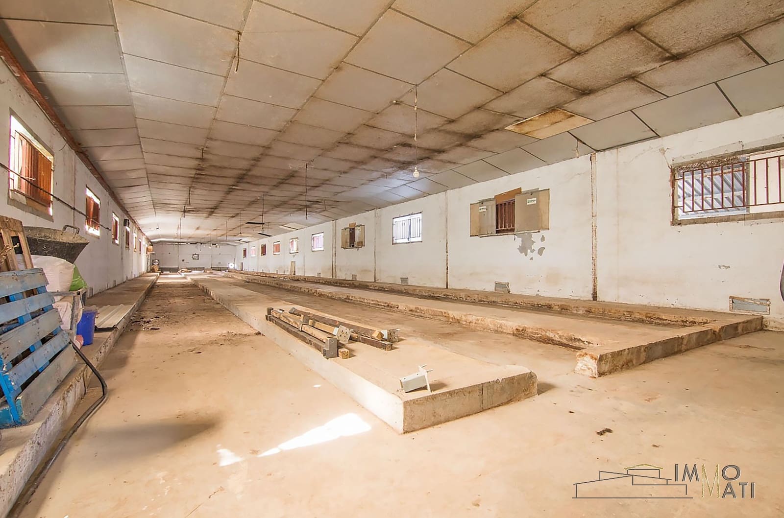 3 makuuhuone Huvila myytävänä paikassa La Romana mukana uima-altaan 
autotalli - 275 000 € (Ref: 9544395)