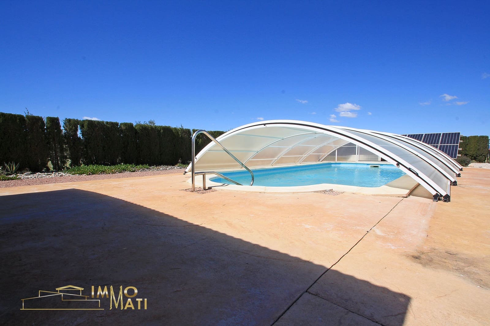 Finca/Casa Rural de 4 habitaciones en Villena en venta con piscina garaje - 330.000 € (Ref: 9776859)