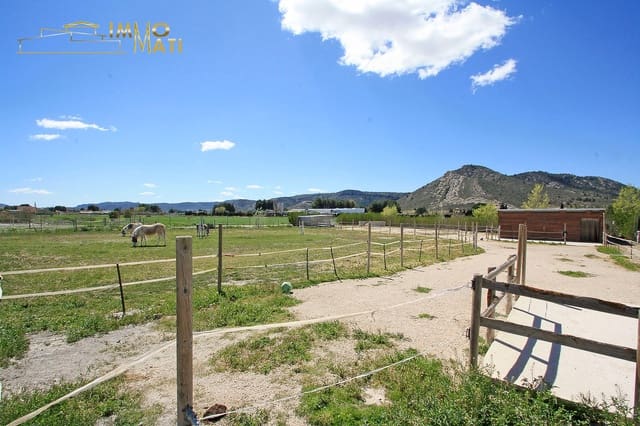 Finca/Casa Rural de 4 habitaciones en Villena en venta con piscina garaje - 330.000 € (Ref: 9776859)