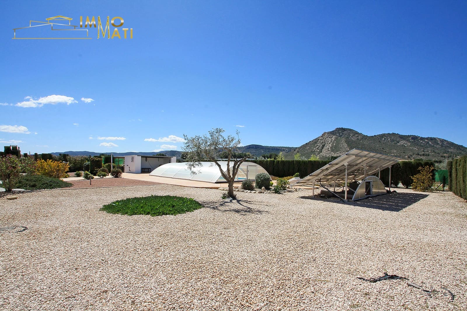 Finca/Casa Rural de 4 habitaciones en Villena en venta con piscina garaje - 330.000 € (Ref: 9776859)
