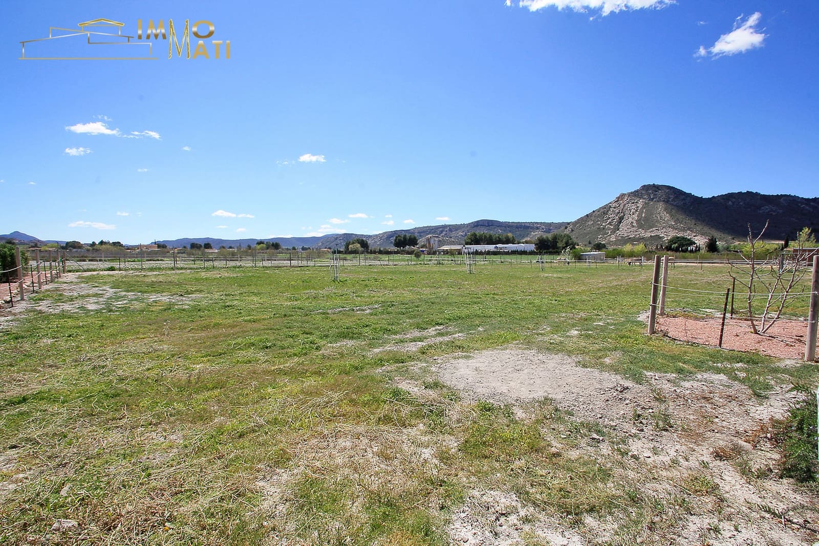 Finca/Casa Rural de 4 habitaciones en Villena en venta con piscina garaje - 330.000 € (Ref: 9776859)