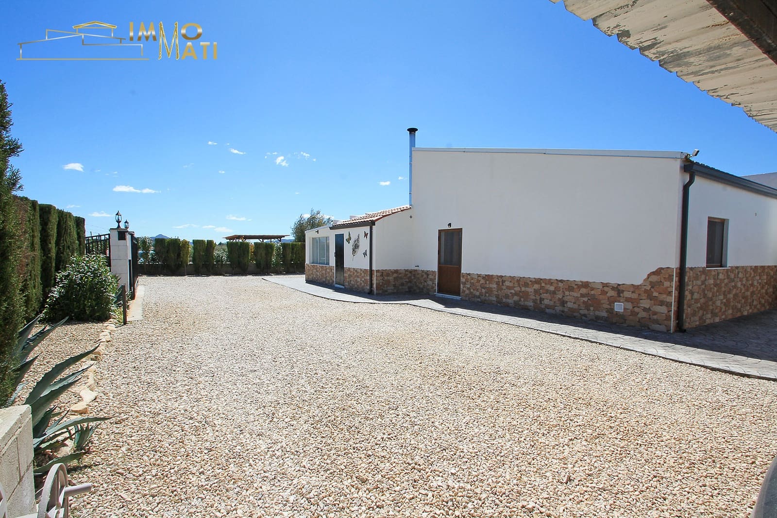 Finca/Casa Rural de 4 habitaciones en Villena en venta con piscina garaje - 330.000 € (Ref: 9776859)
